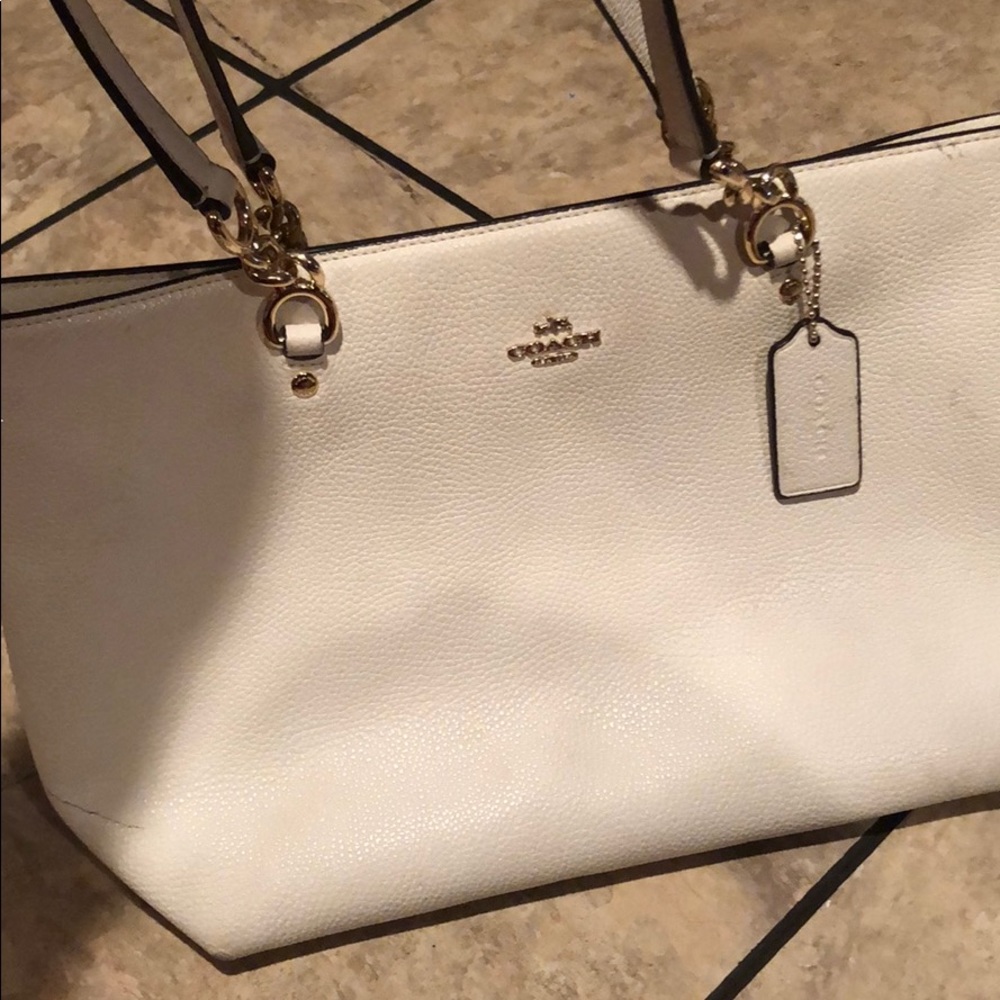 Beautiful coach purse